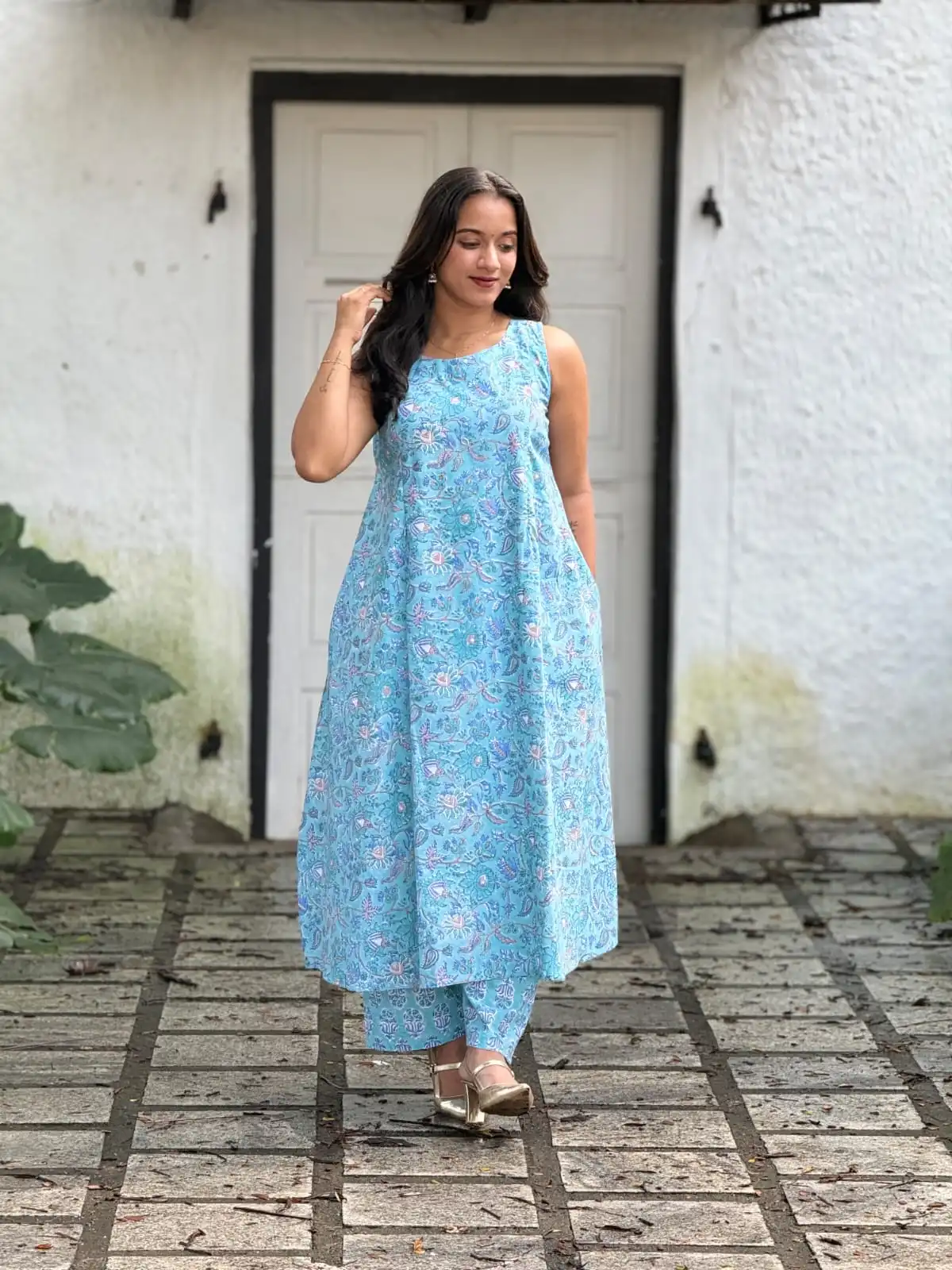 CHARVI ZC-695B