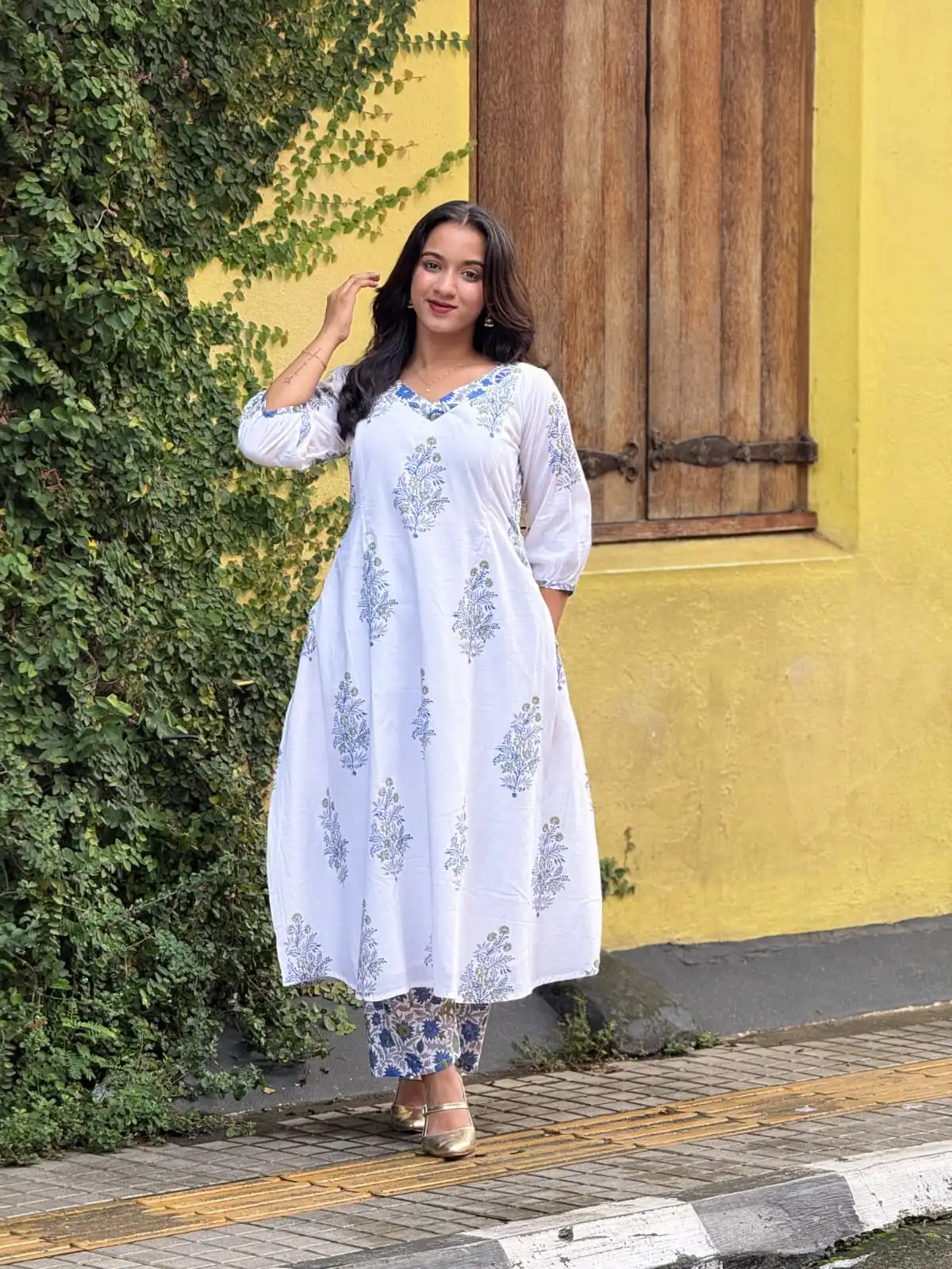 ESHANI ZC-697B