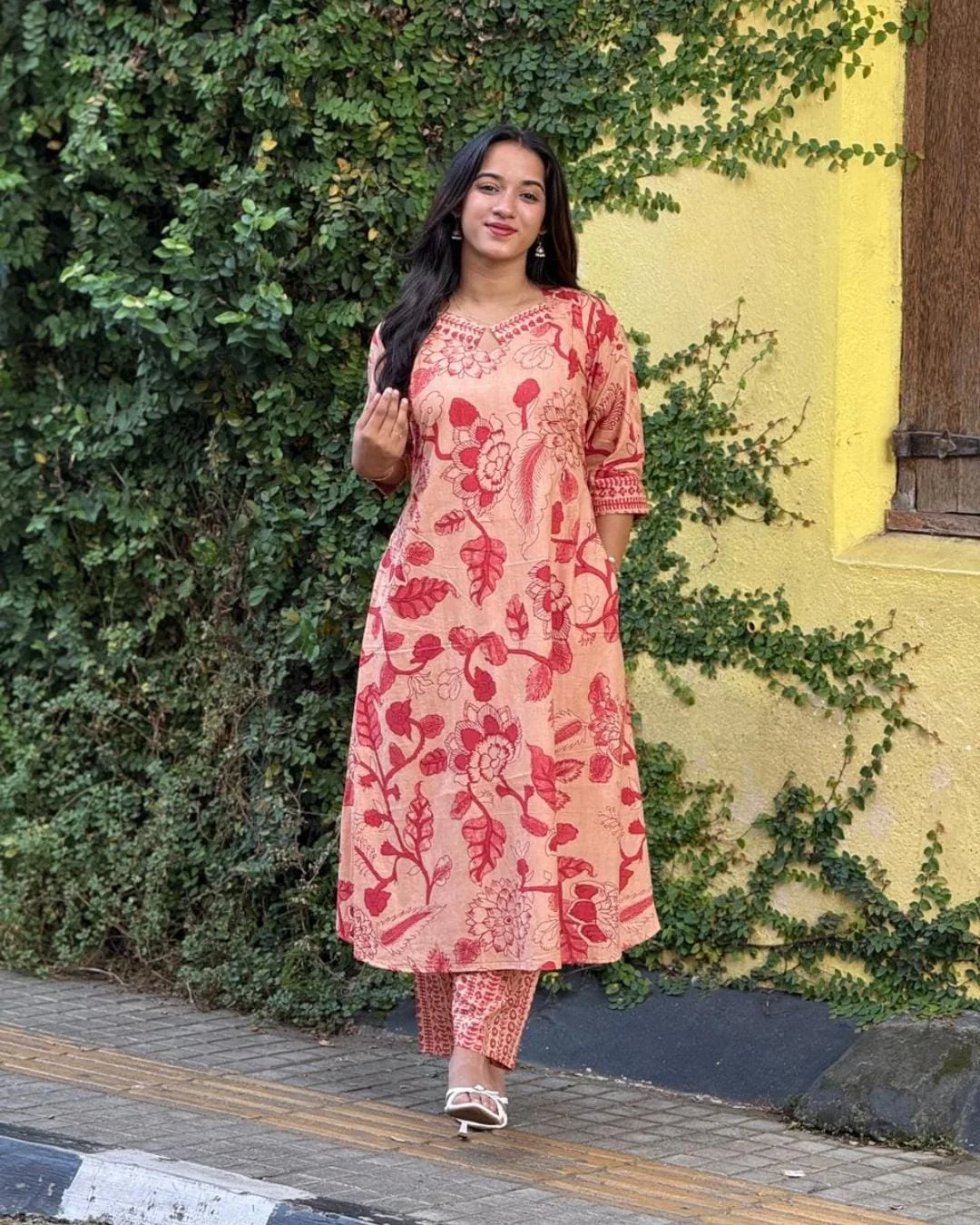 SAMITHRA- ZC 743